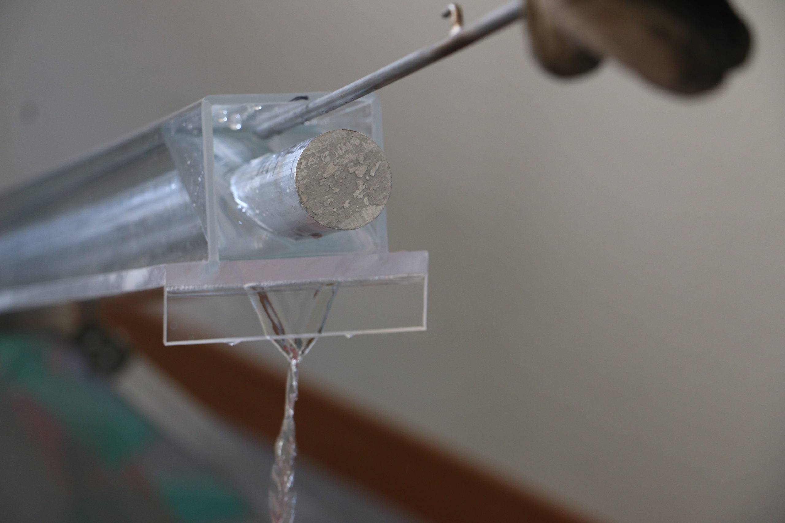 Conductivity measurement close-up