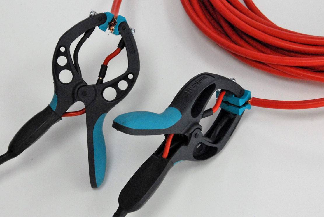 Clamps connected on spool