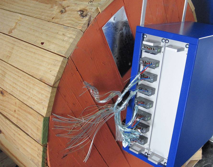 Example of connection of short end